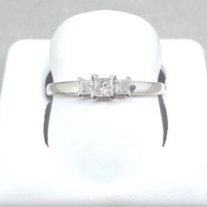 14K White Gold 3 Stone Princess Diamond Ring
